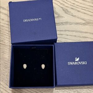 Swarovski Sparkling Gold Earrings